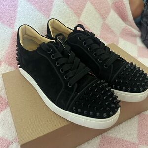 Christian Louboutin Black Womens Vieira 2 Sneakers
